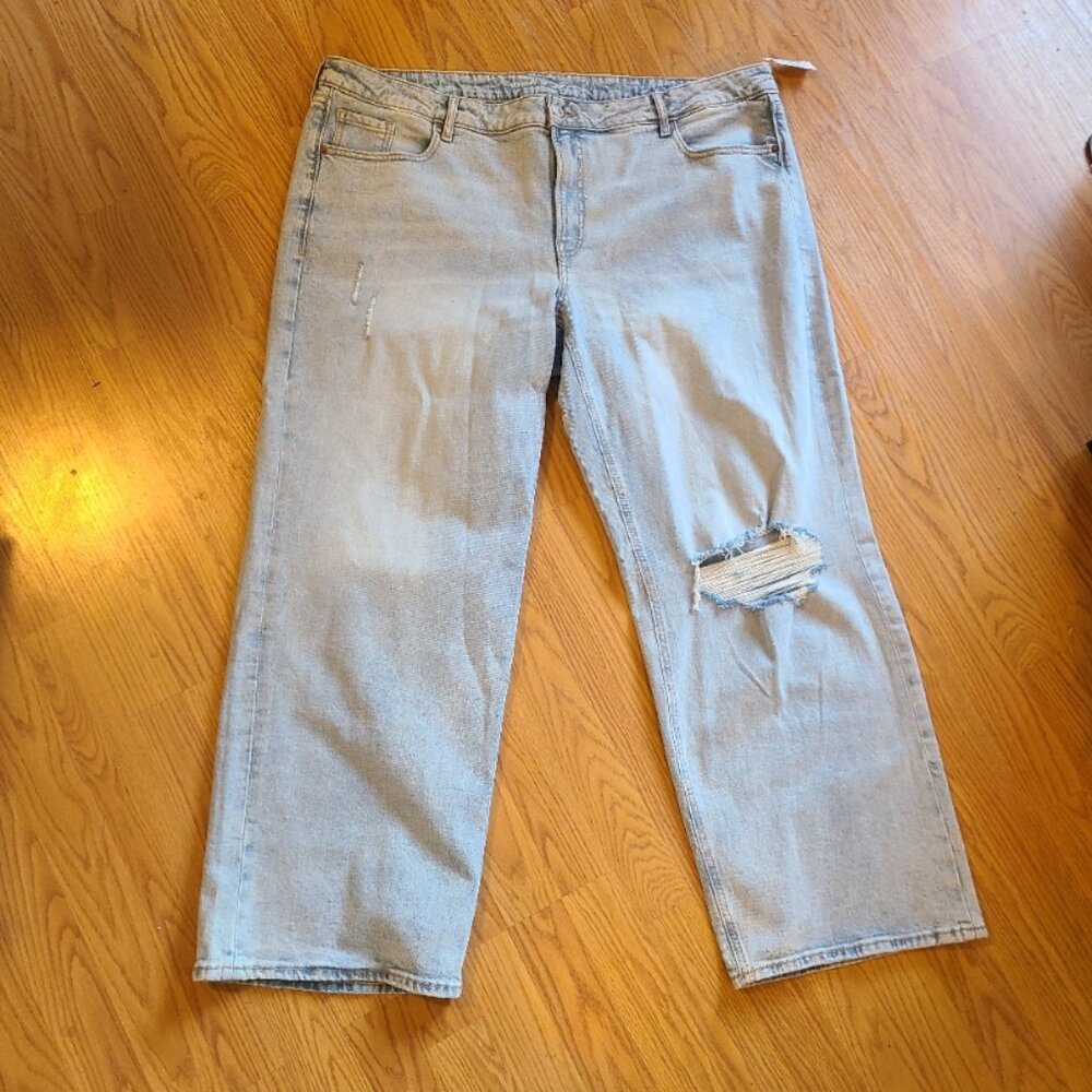 NEW NWT! OLD NAVY MID-RISE WIDE LEG JEANS RIPPED LIGHT WASH STRETCH DENIM sz 22 - Picture 2 of 6